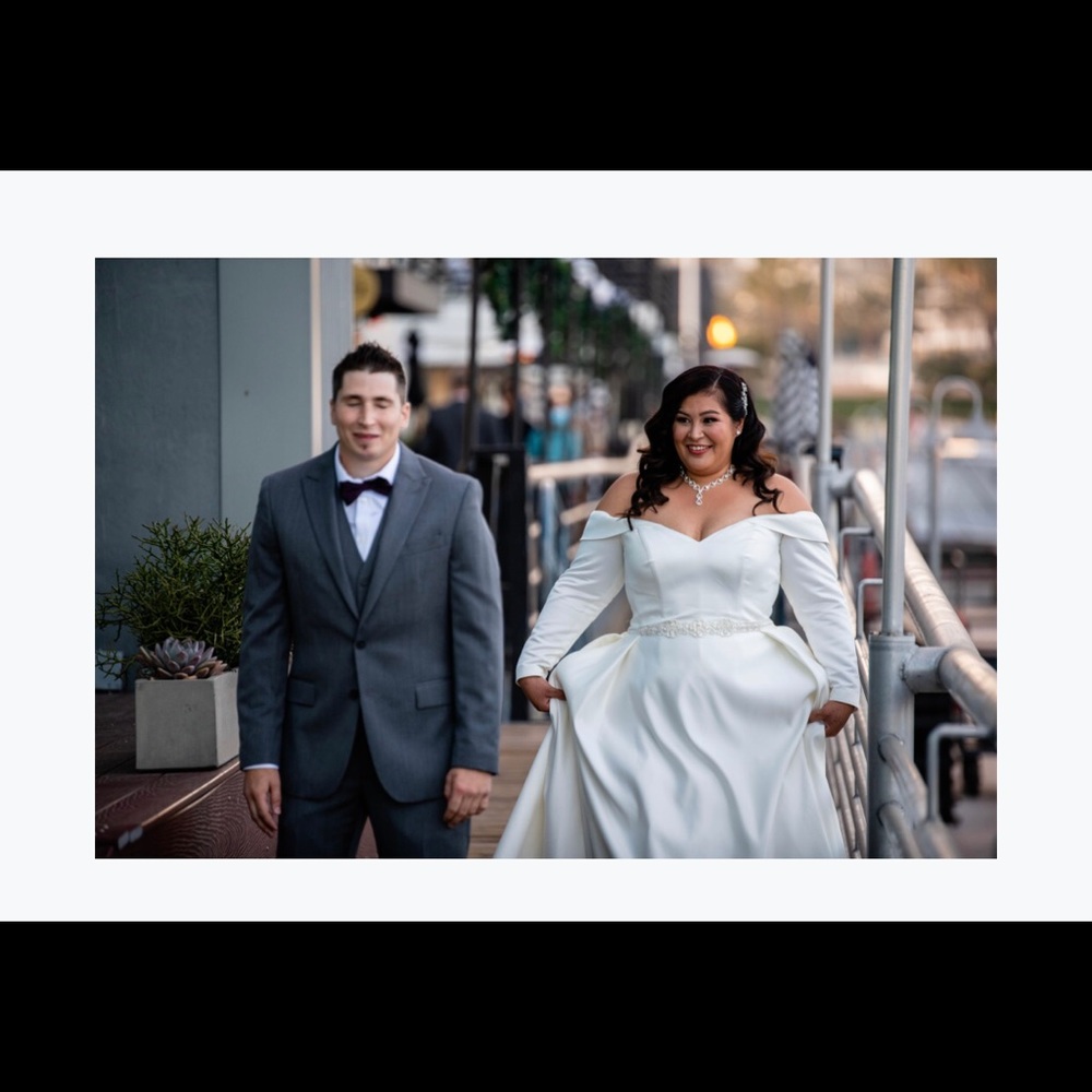 Ivory Wedding Dress